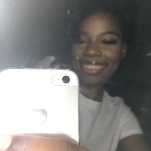 Meet your Posher, Kimberlyn